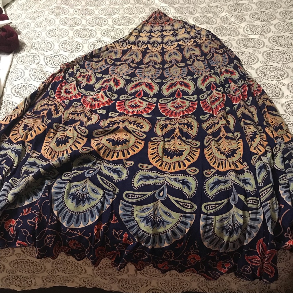 One shoulder fan dress